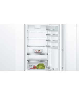 BOSCH KIV86NSF0 Serie 2 Kühlgefrierkombination (F, 286 kWh, 1772 mm hoch, k.A.)
