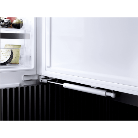 MIELE FNS 7770 E Gefrierschrank (E, 1770 mm hoch)