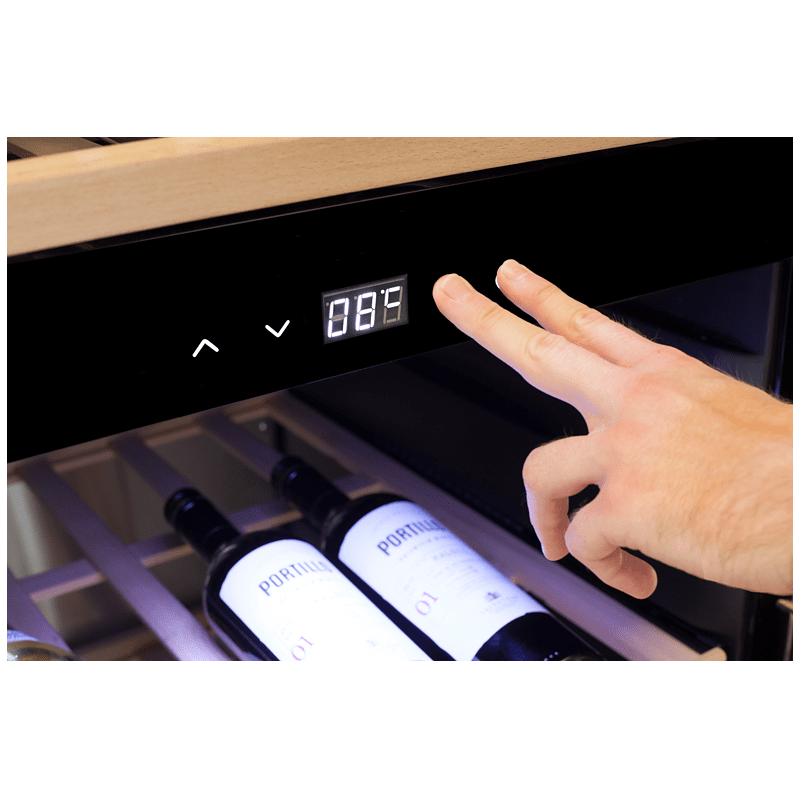 CASO 729 WineExclusive 126 Smart Weinkühlschrank (EEK G, Schwarz)