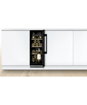 BOSCH KUW20VHF0 Weinklimaschrank (EEK F, Schwarz)