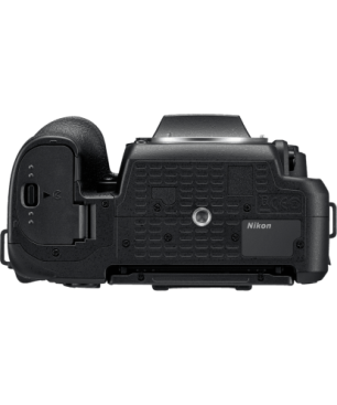 NIKON D7500 Body Spiegelreflexkamera, 20,9 Megapixel, Touchscreen Display, WLAN, Schwarz