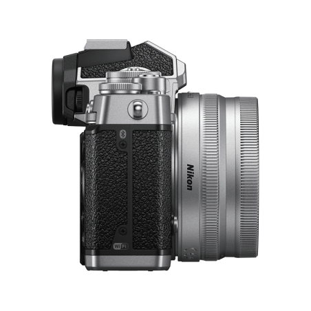 NIKON Z fc Kit Systemkamera mit Objektiv 16-50 mm , 7,5 cm Display Touchscreen, WLAN