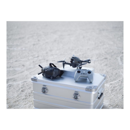 DJI FPV Combo + DJI Motion Controller