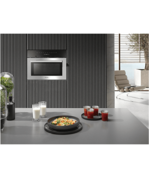 MIELE M 7140 TC Mikrowelle (900 Watt)