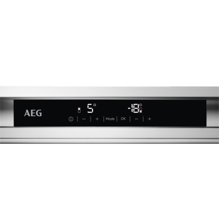 AEG S18C5T Serie 6000 mit TwinTech® NoFrost Kühlgefrierkombination (C, 137 kWh, 1769 mm hoch, Weiß)