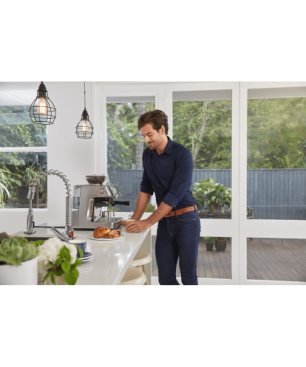 SAGE SES878BTR4EEU1 the Barista Pro Espressomaschine Matt Schwarz