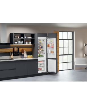 BAUKNECHT KGITN 18F2 M Kühlgefrierkombination (E, 224 kWh, 1770 mm hoch, Weiß)