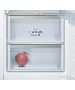 NEFF KI1813FE0 N 70 Kühlschrank (E, 1772 mm hoch, k.A.)