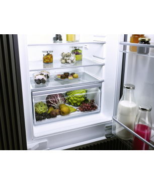 MIELE K 7304 E Selection Kühlschrank (E, 1221 mm hoch, Weiß)