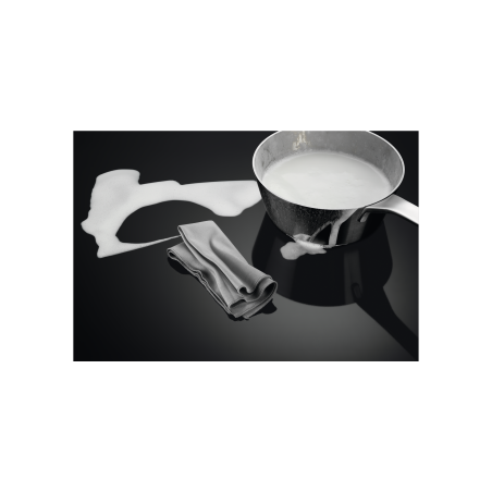 AEG 5000 Induktion / Autarkes Induktionskochfeld / Hob²Hood / 80 cm Schwarz Induktionskochfeld (80 cm breit, 4 Kochfelder)
