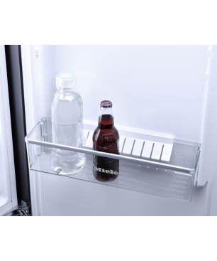 MIELE KDN 7724 E Active Kühlgefrierkombination (E, 234 kWh, 1772 mm hoch, Keine Angabe)