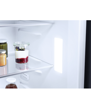 MIELE KDN 7724 E Active Kühlgefrierkombination (E, 234 kWh, 1772 mm hoch, Keine Angabe)