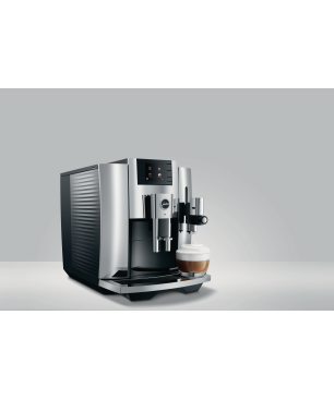 JURA E8 (EB) Kaffeevollautomat Chrom