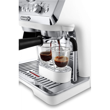 DE LONGHI EC 9155.W La Specialista Arte Espresso-Siebträgerautomat schwarz